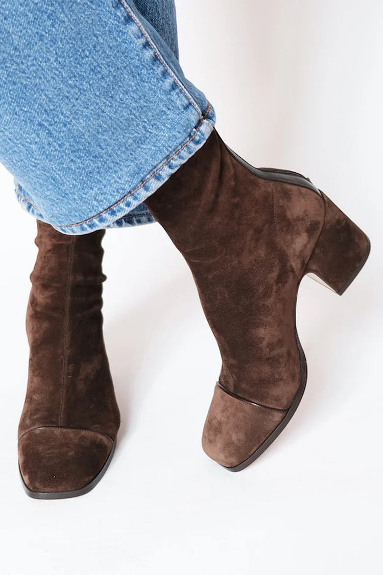 Women’s Boots | Square-Toe Heeled Design with Everyday Elegance