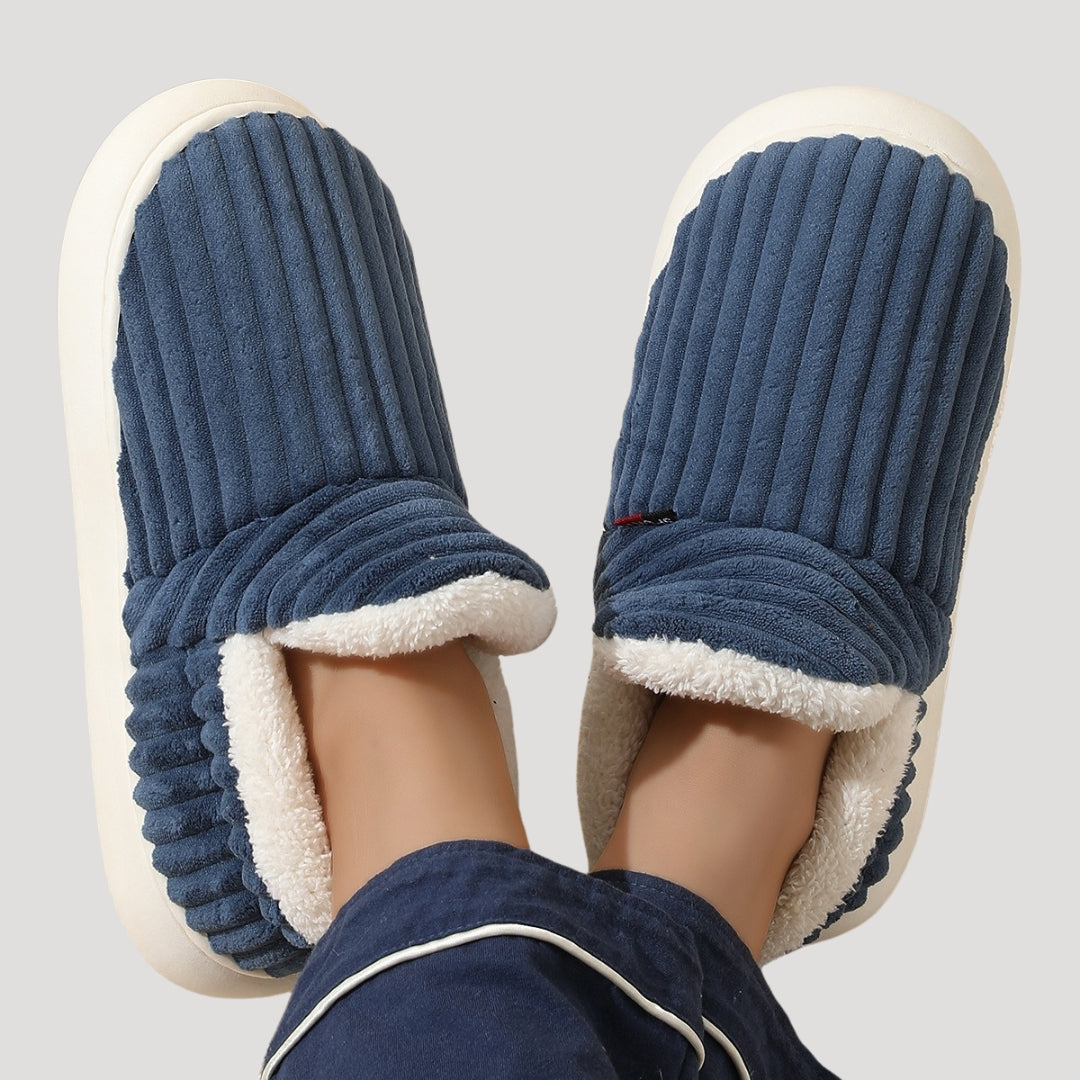 Women’s Slipper Boots | Warm, Easy-to-Wear Indoor Design