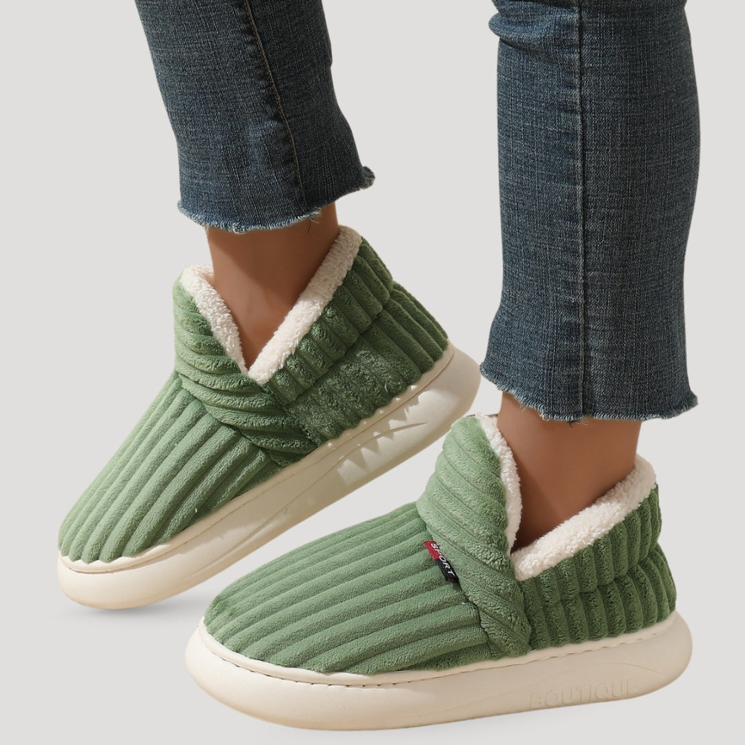 Women’s Slipper Boots | Warm, Easy-to-Wear Indoor Design