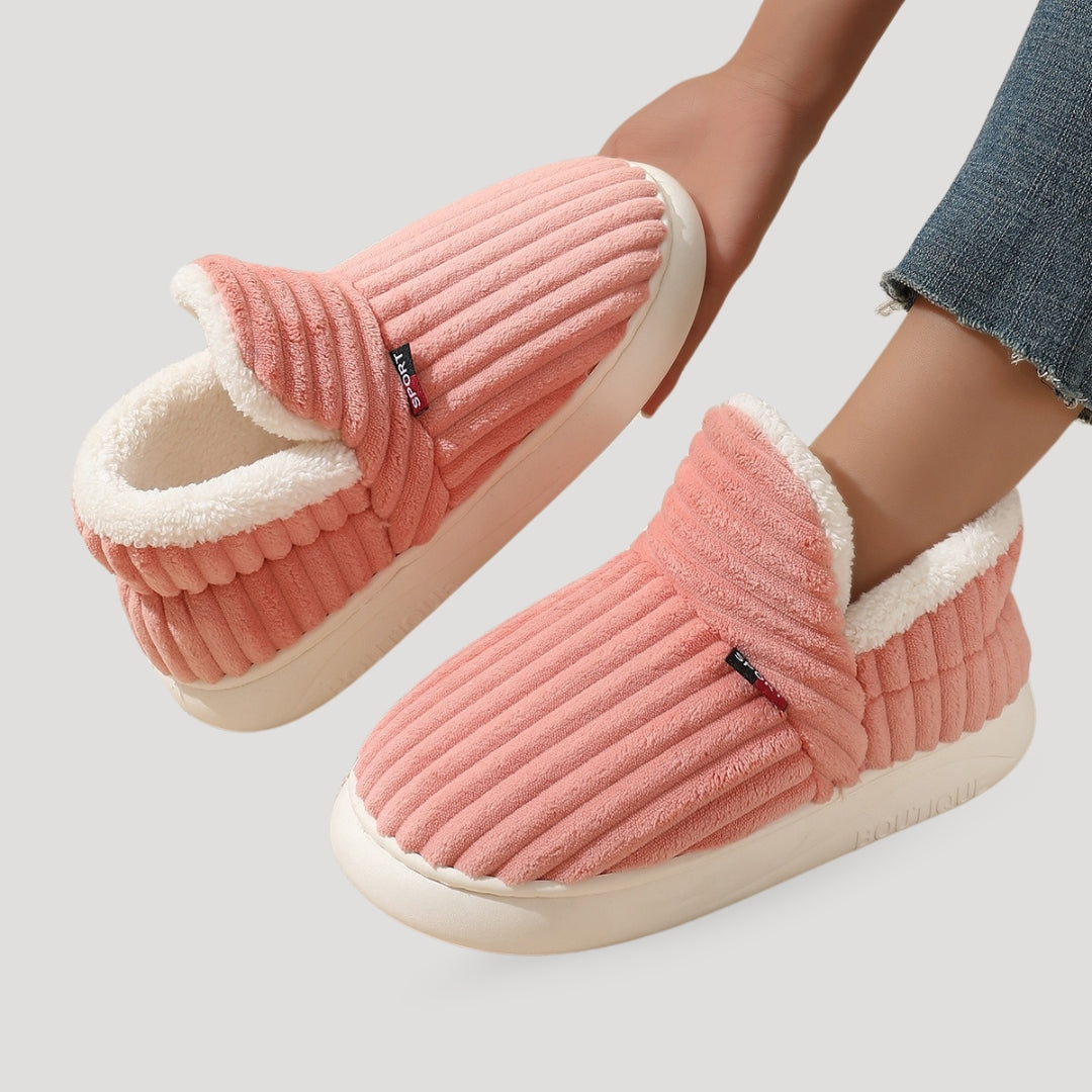 Women’s Slipper Boots | Warm, Easy-to-Wear Indoor Design