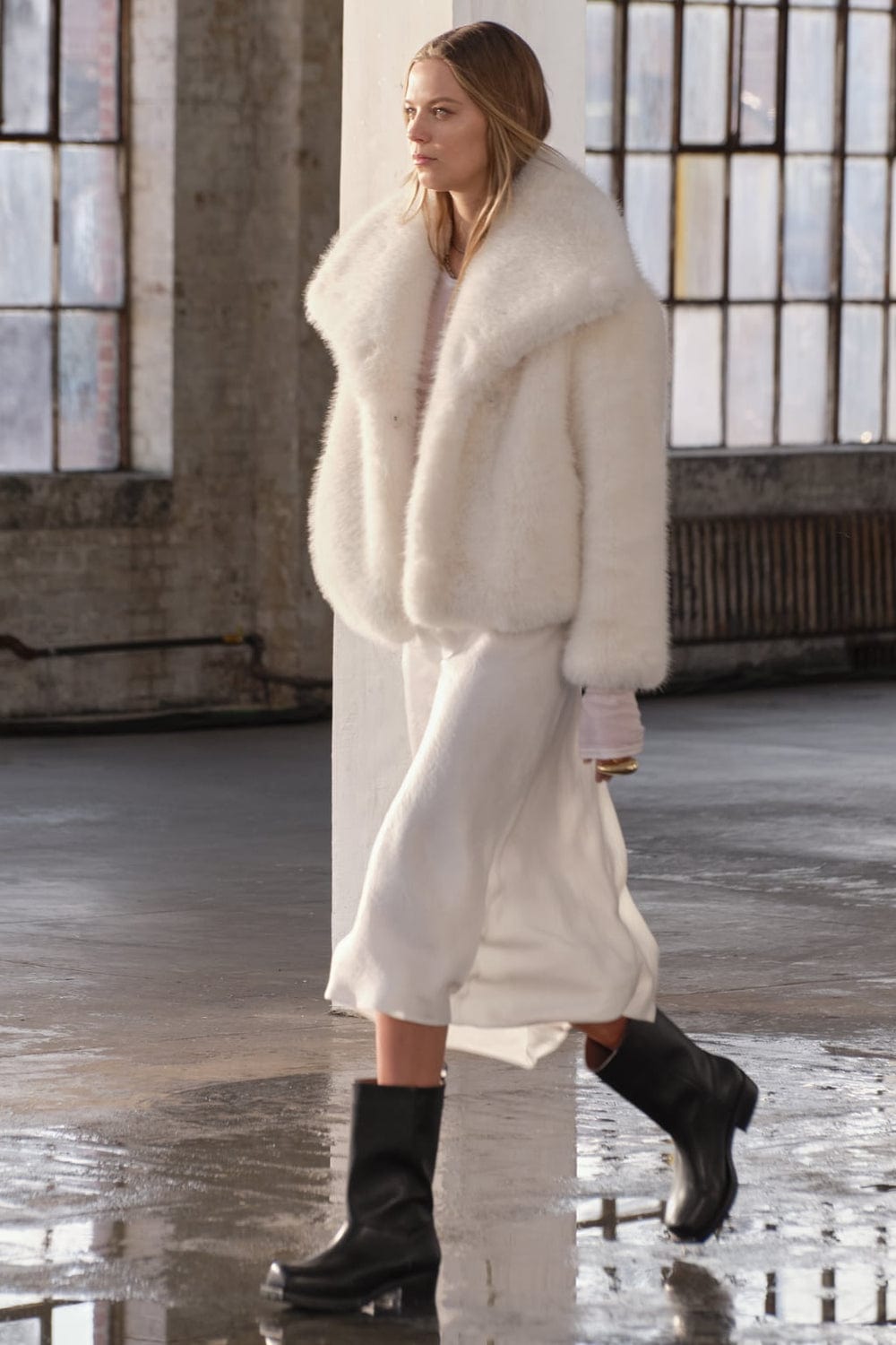 Women’s Longline Coat | Relaxed Fit with Textured Design