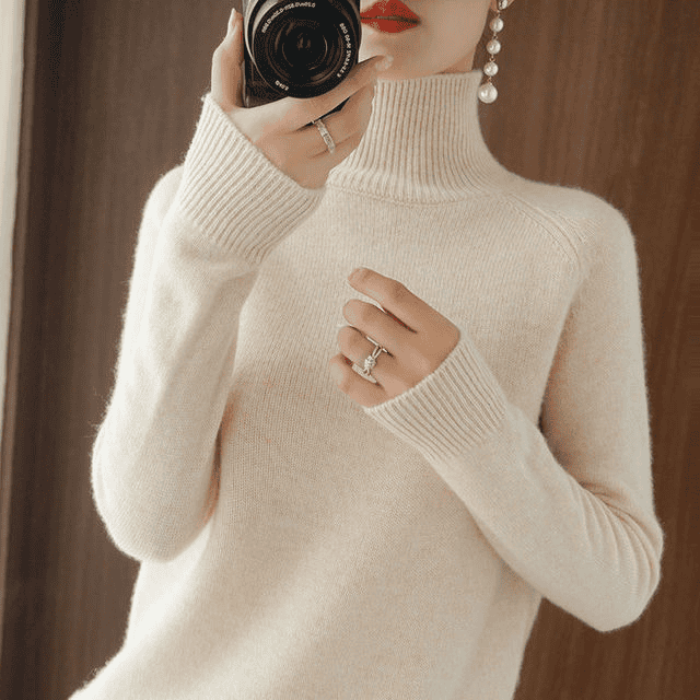 Women’s Roll-Neck Sweater | Relaxed Fit with Classic Design