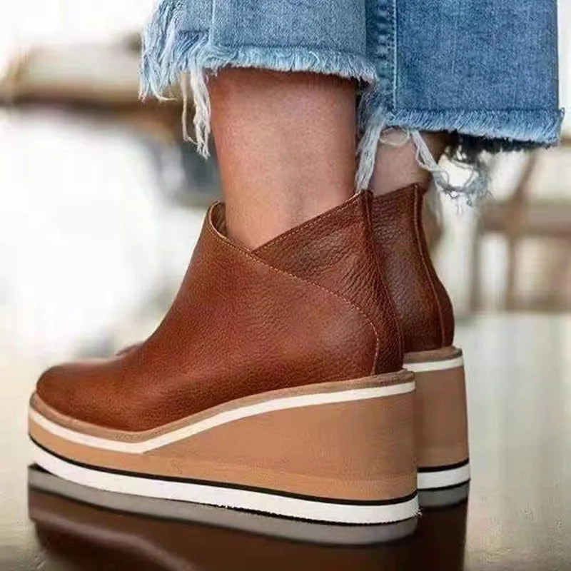 Women’s Refined Ankle Boots | Timeless Polish with Everyday Confidence
