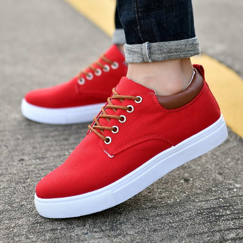 Men’s Casual Trainers | Low-Top Sneakers for Everyday Wear