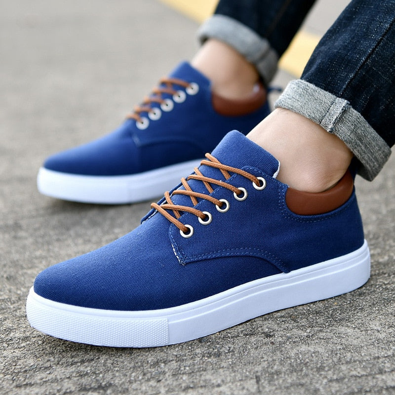 Men’s Casual Trainers | Low-Top Sneakers for Everyday Wear