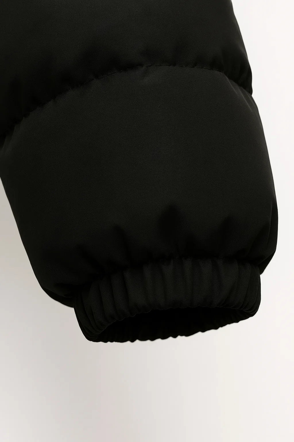 Men’s Puffer Jacket | Lightweight Hooded Design