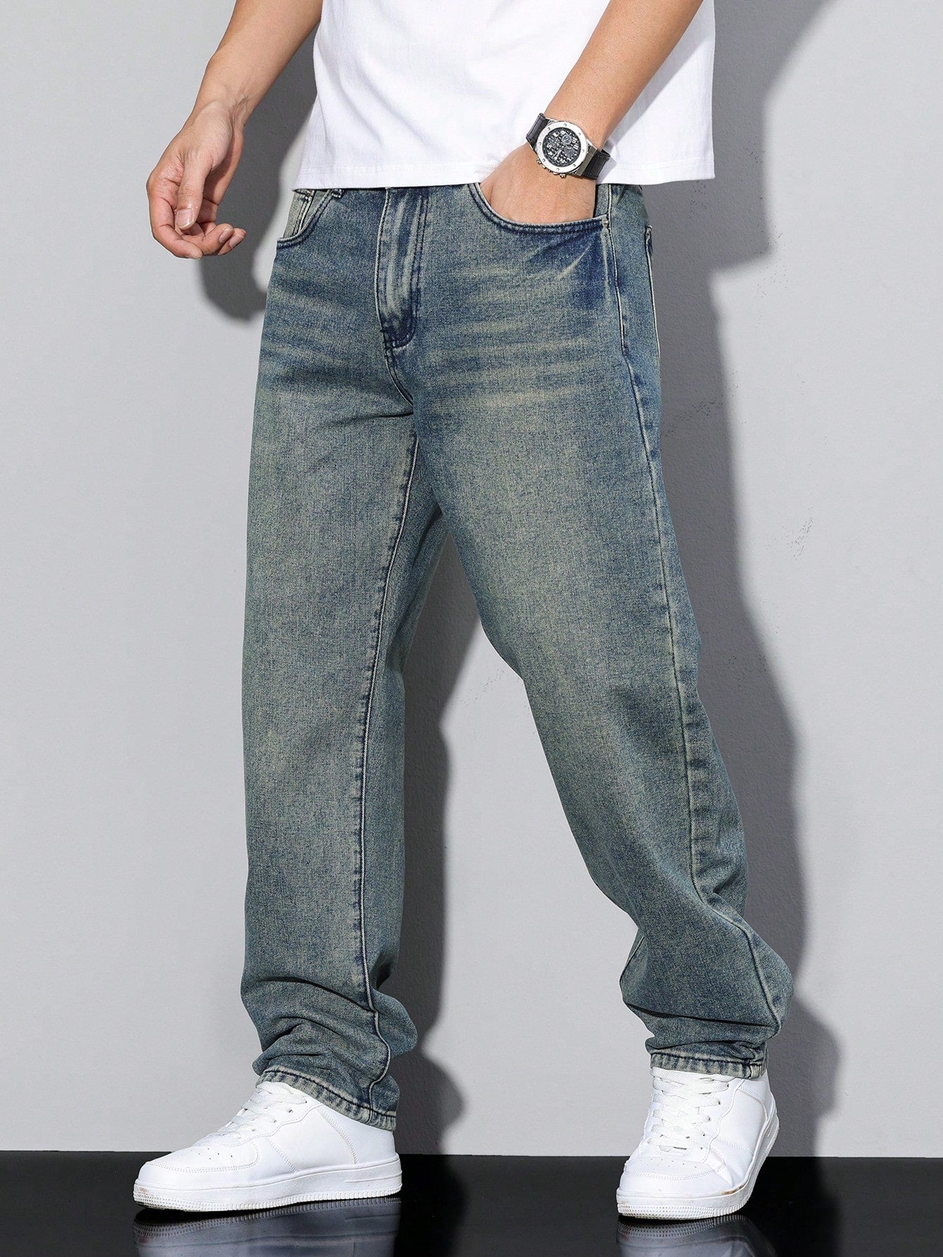 Men’s Baggy Jeans | Relaxed Fit with Casual Urban Style