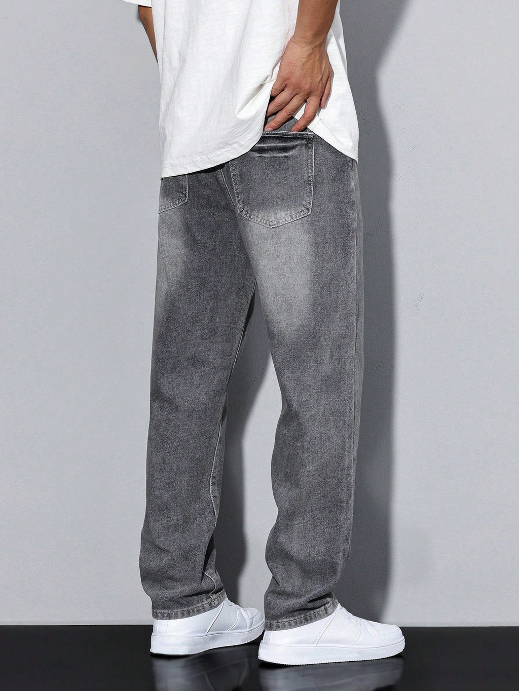 Men’s Baggy Jeans | Relaxed Fit with Casual Urban Style