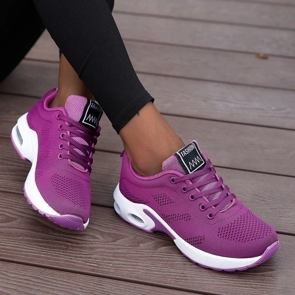 Women’s Sneakers | Sporty Everyday Comfort with a Modern, Timeless Look